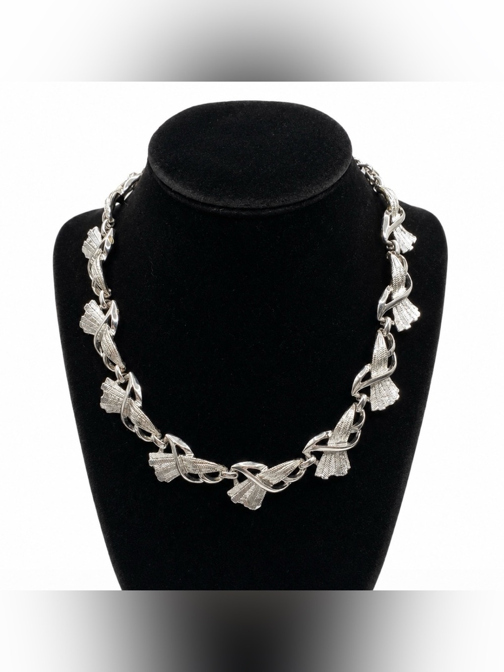 Coro Signed Silver Tone Choker Necklace Vintage Textured Link